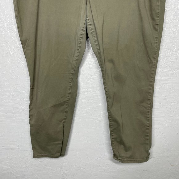 Levis Women Plus Size 22W Olive Green 711 Skinny Jeans Ankle Stretch 26" Inseam - Picture 2 of 11